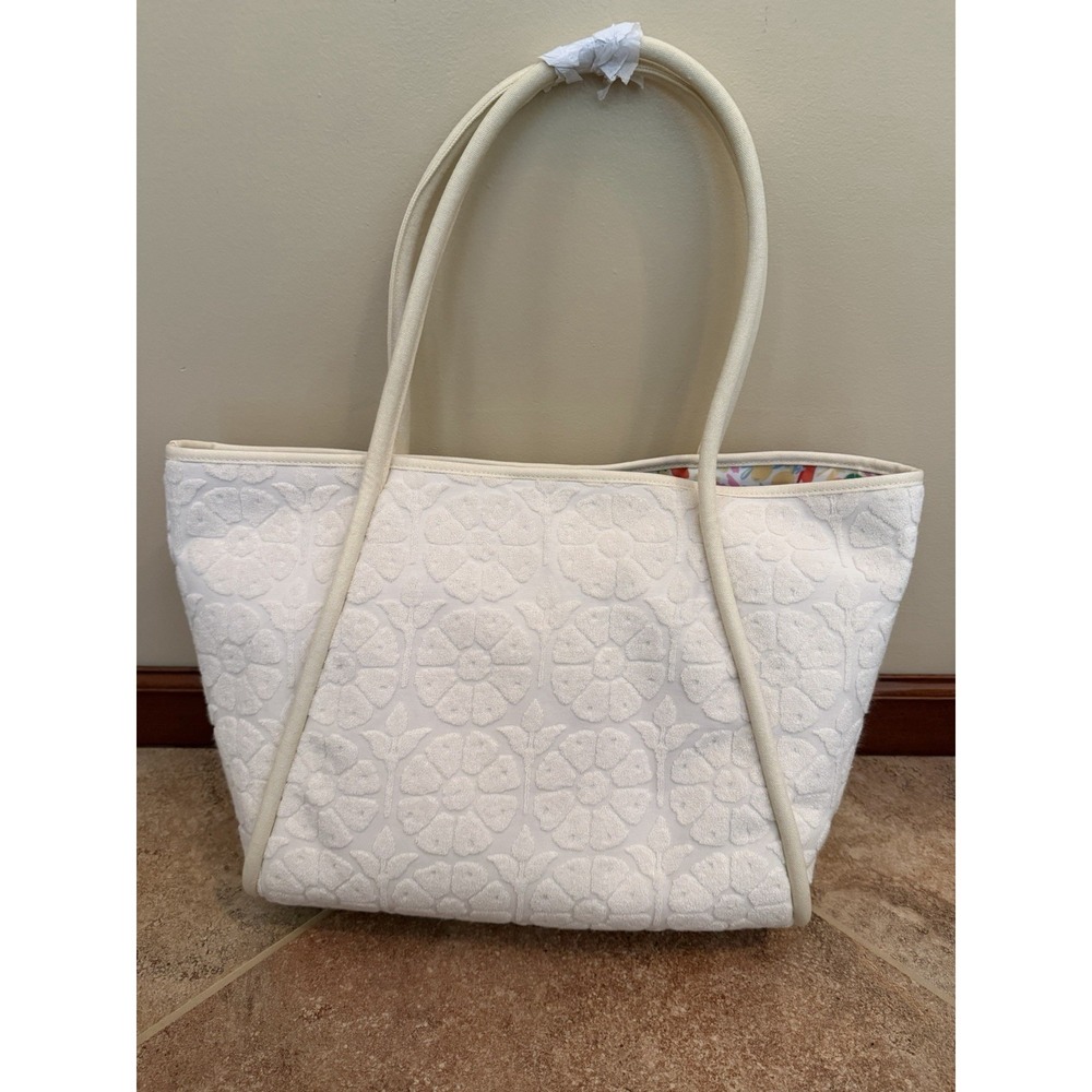 Roller Rabbit x Target Daisy Floral Large Terry Beach Tote Bag Cream Embossed - Picture 7 of 11